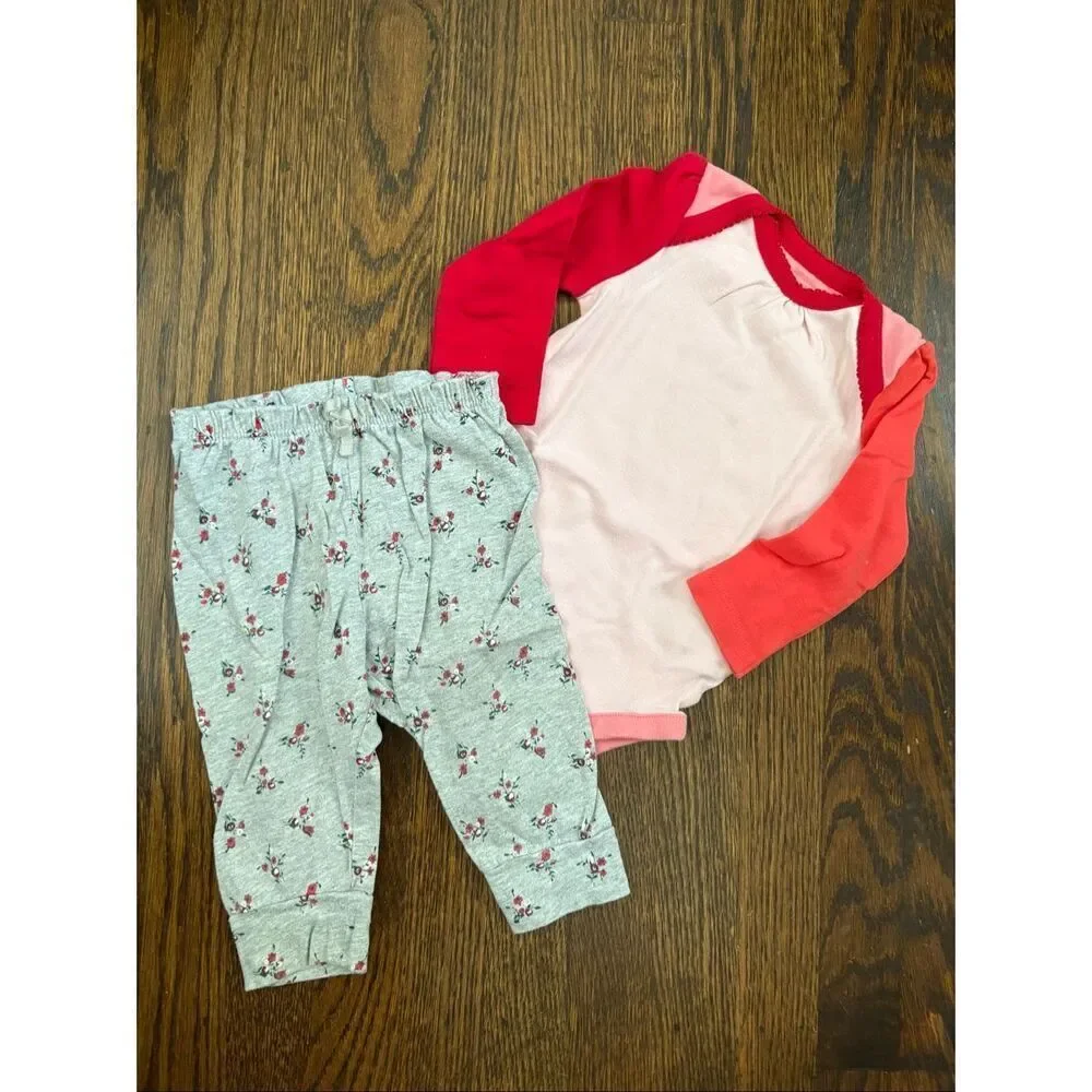 GAP BabyGap Infant Girls 6-12 Months Hooded Sweater, Top and Bottoms Bundle